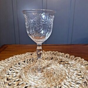 Glastonbury Lotus Crystal Majesty (Stem 36, Cut 24) Goblet Water/Wine 7 1/4 etch